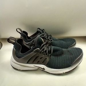 Nike Air Presto Running Shoes Women's sz 8